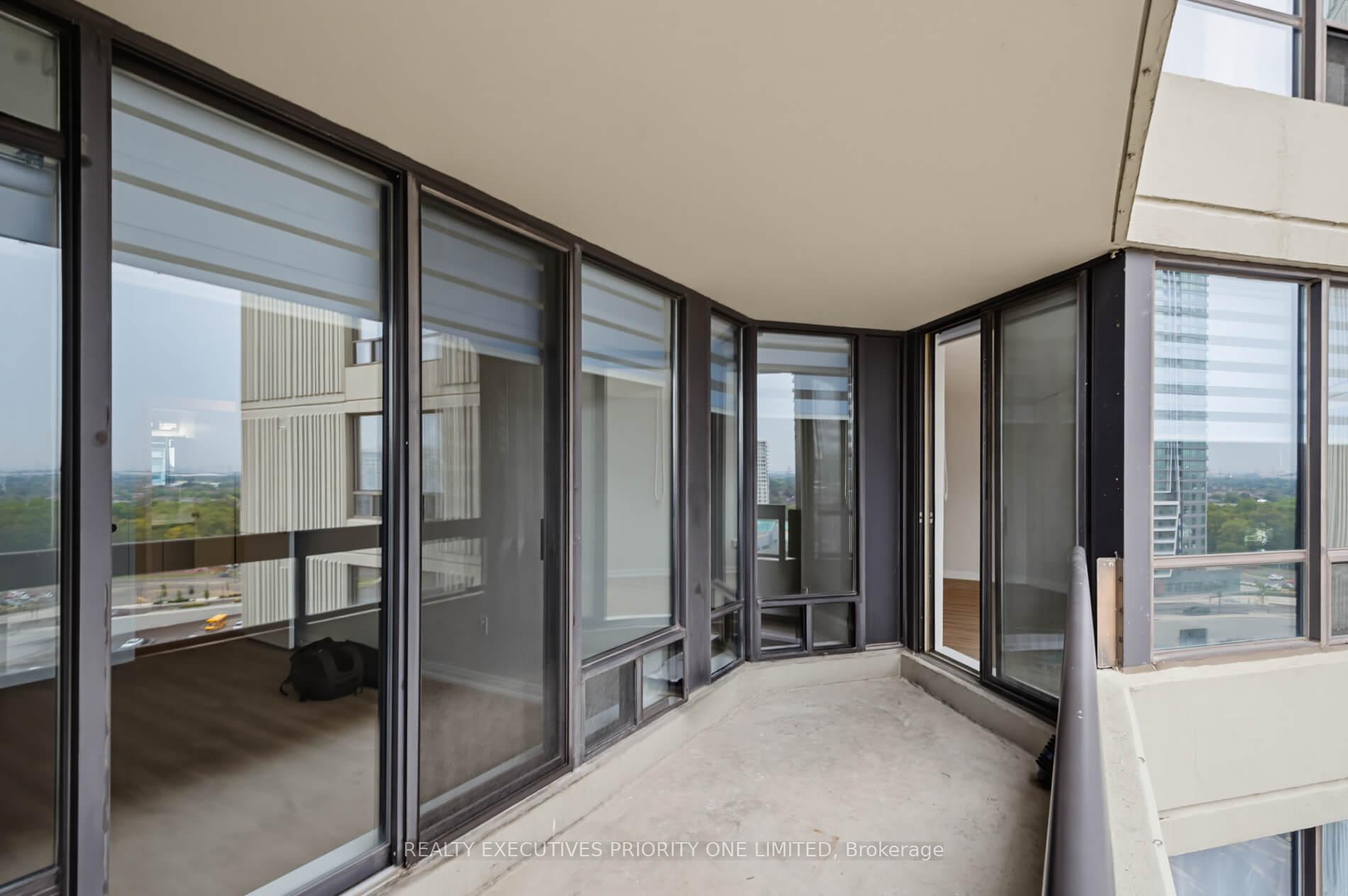 Photo 28 of Unit 1501, 7460 Bathurst Street, Vaughan, Brownridge — HOMEH
