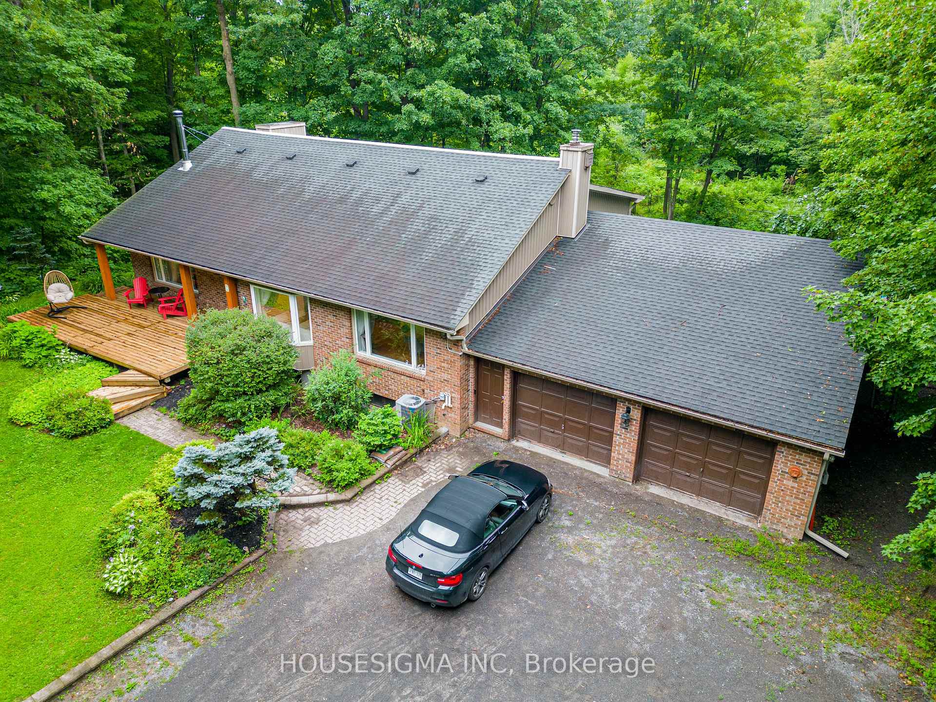 Photo of 1437 Huntmar Drive