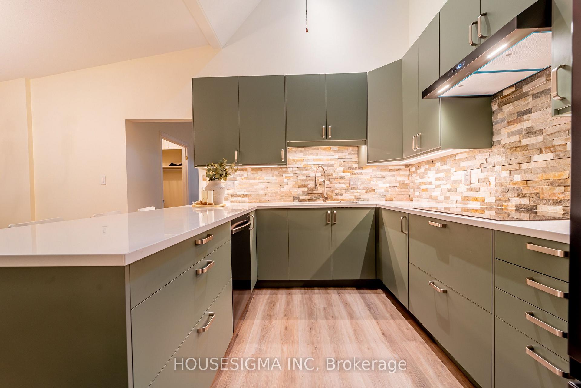 Photo 14 of 1437 Huntmar Drive, Ottawa, Huntley Ward (South East) — HOMEH
