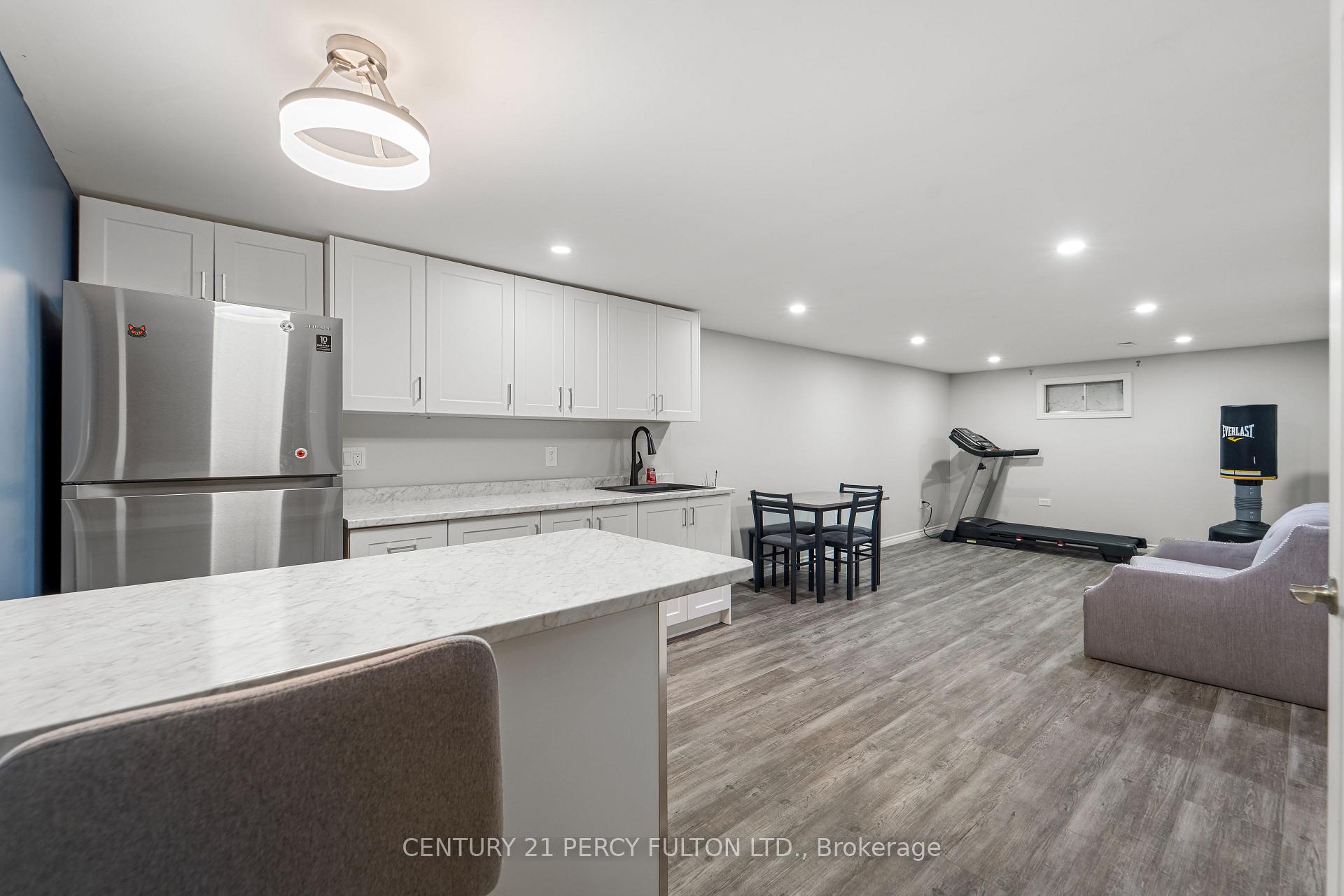 Photo 24 of 98 Doreen Crescent, Clarington, Bowmanville — HOMEH