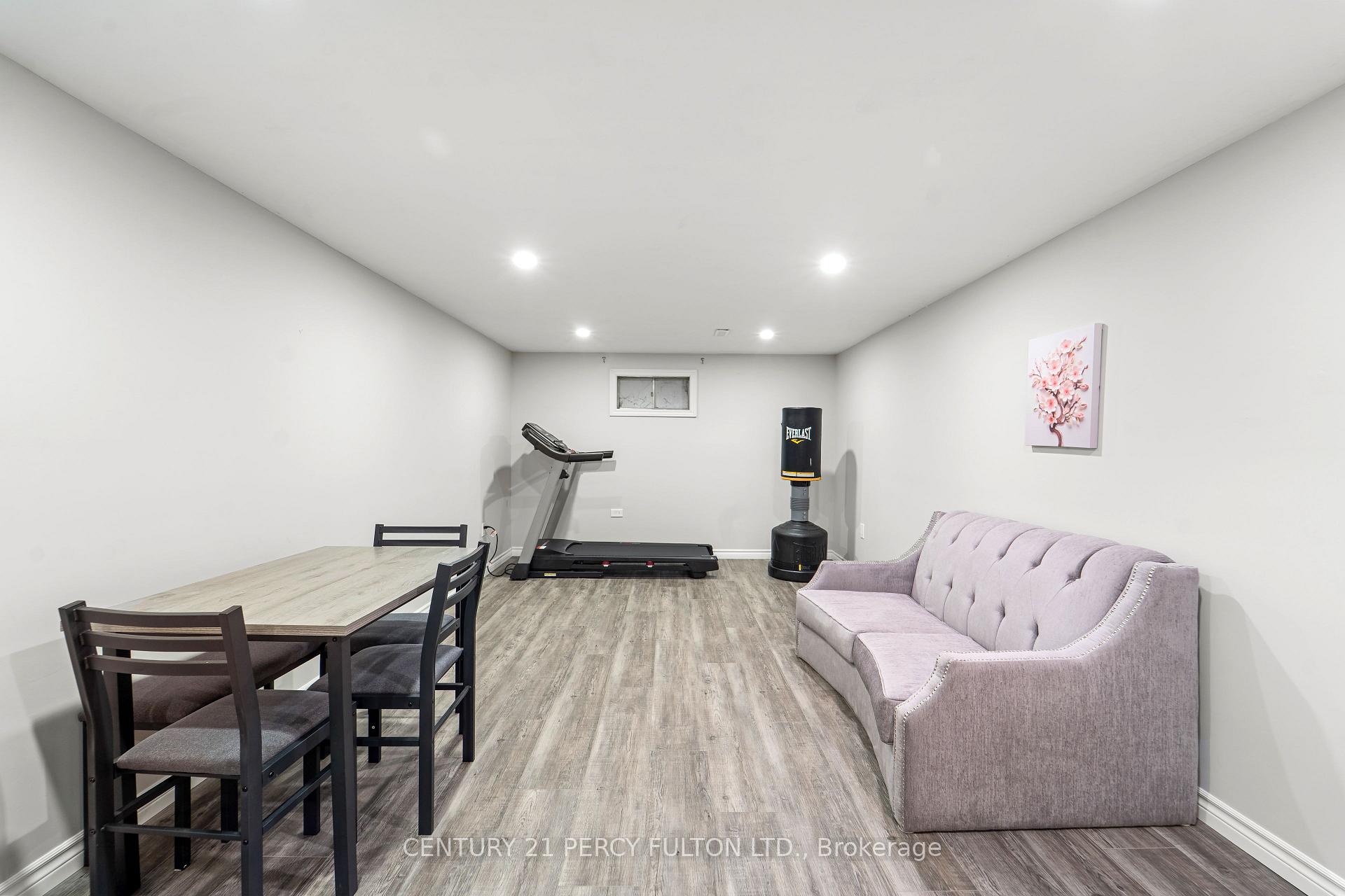 Photo 27 of 98 Doreen Crescent, Clarington, Bowmanville — HOMEH