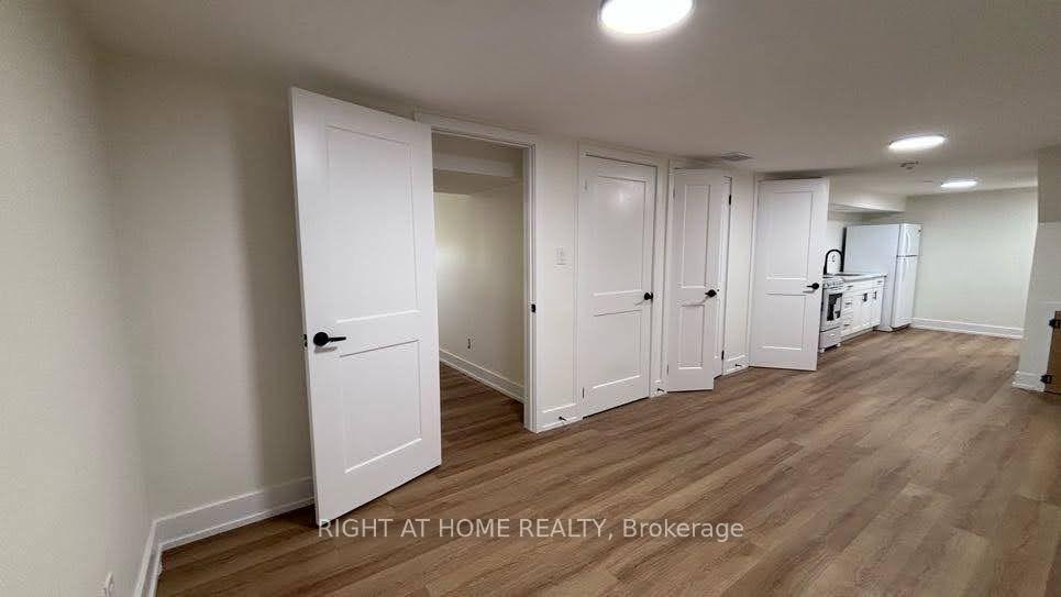 Photo 9 of 584 Forestwood Crescent, Burlington, Appleby — HOMEH