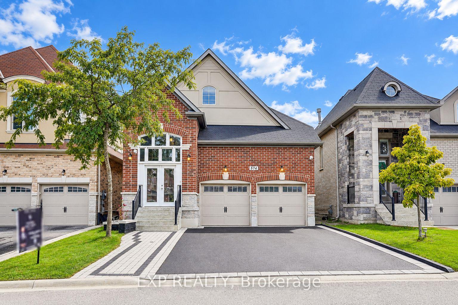 Photo 1 of 574 Sweetwater Crescent, Newmarket, Glenway Estates — HOMEH