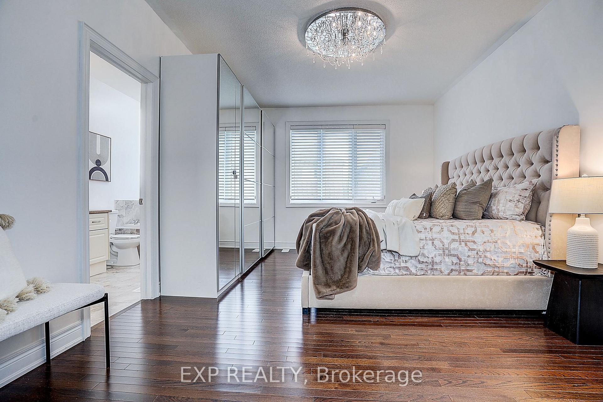 Photo 17 of 574 Sweetwater Crescent, Newmarket, Glenway Estates — HOMEH