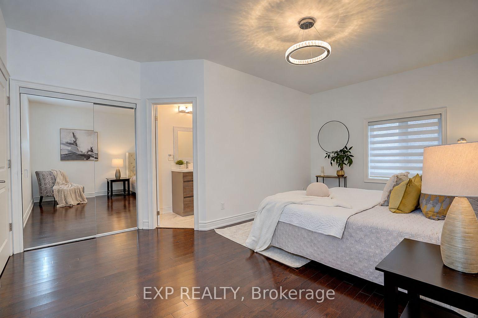 Photo 22 of 574 Sweetwater Crescent, Newmarket, Glenway Estates — HOMEH