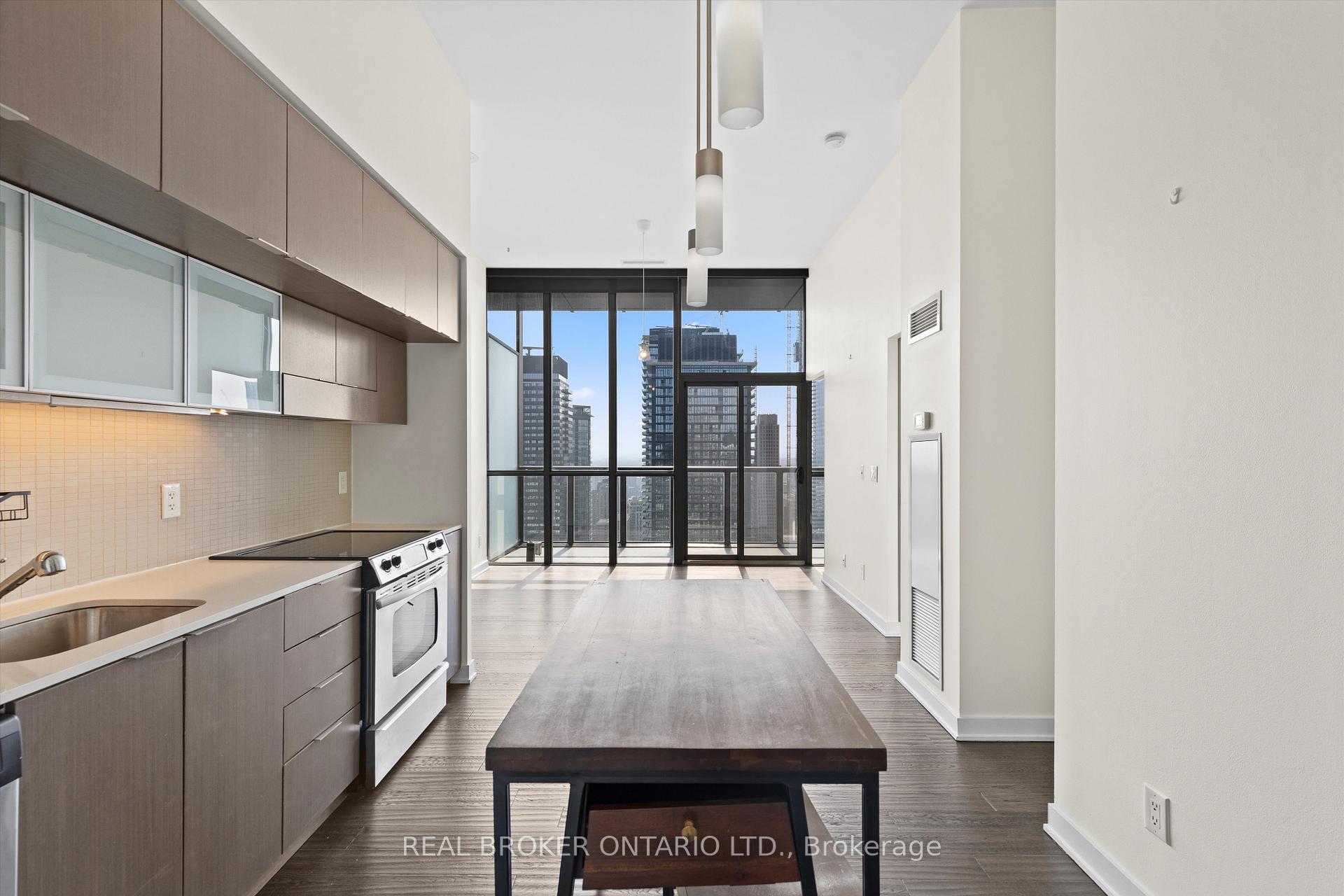 Photo 7 of Unit 4403, 110 Charles Street E, Toronto, Church-Yonge Corridor — HOMEH