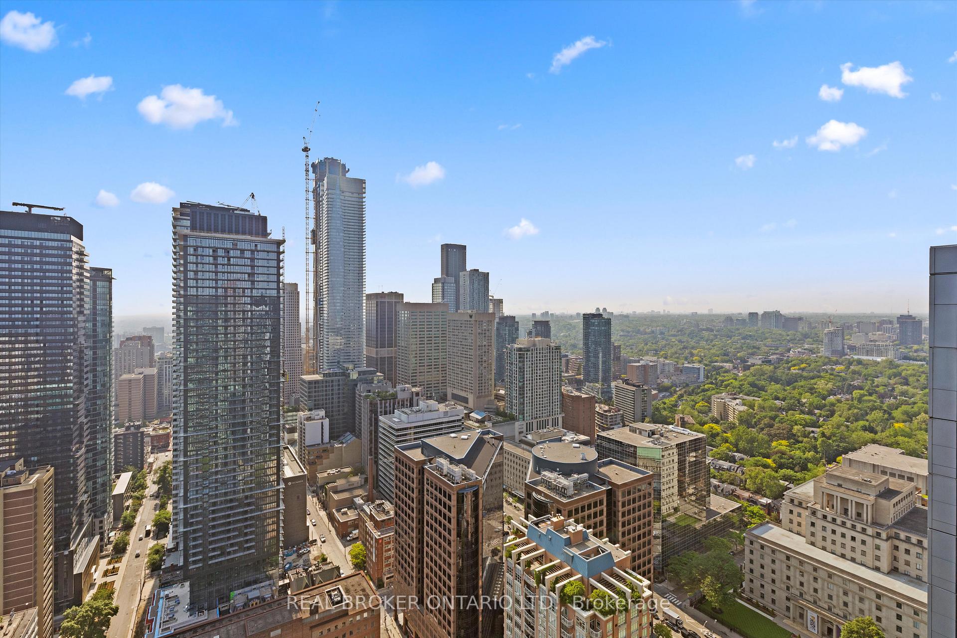 Photo 18 of Unit 4403, 110 Charles Street E, Toronto, Church-Yonge Corridor — HOMEH