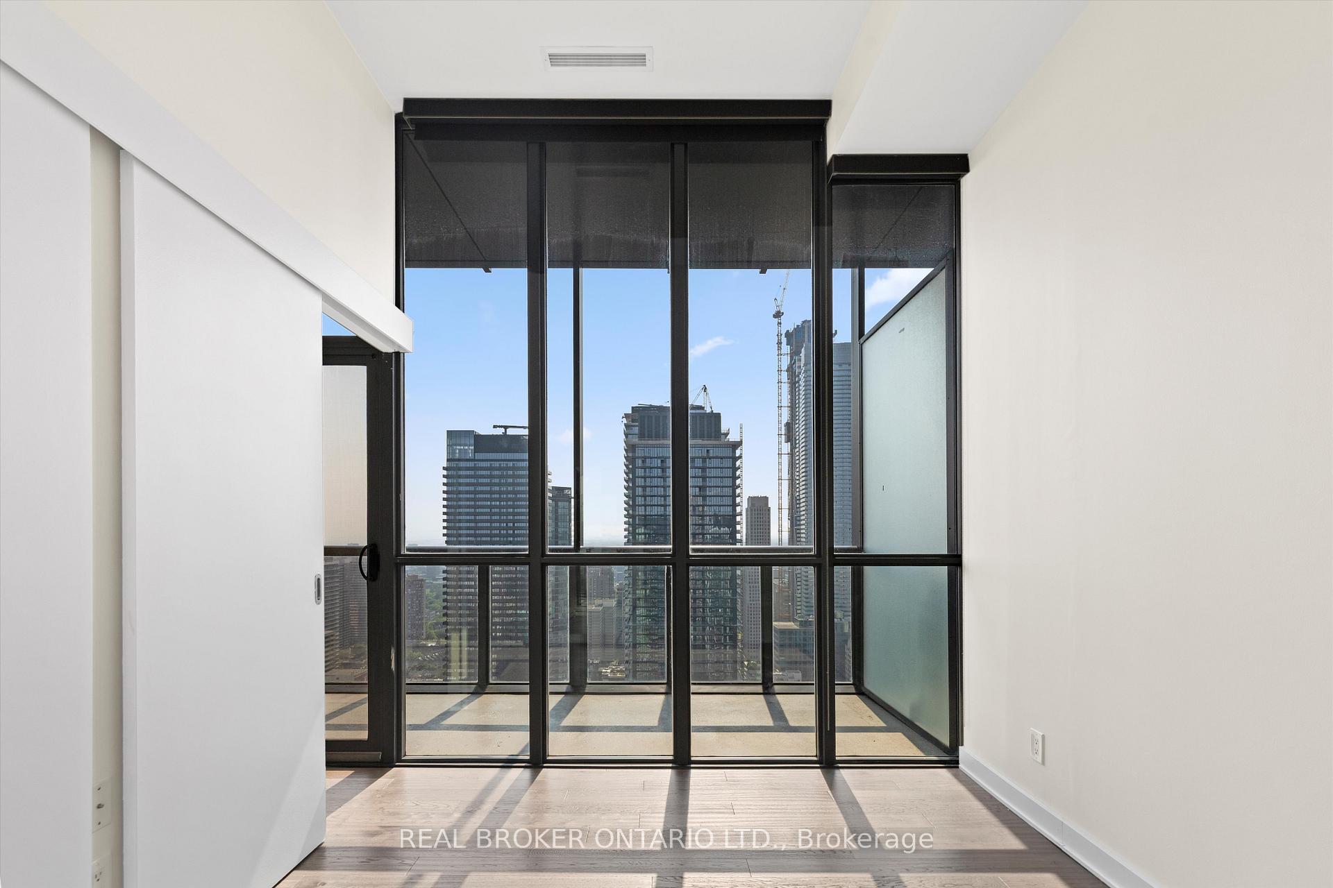Photo 22 of Unit 4403, 110 Charles Street E, Toronto, Church-Yonge Corridor — HOMEH