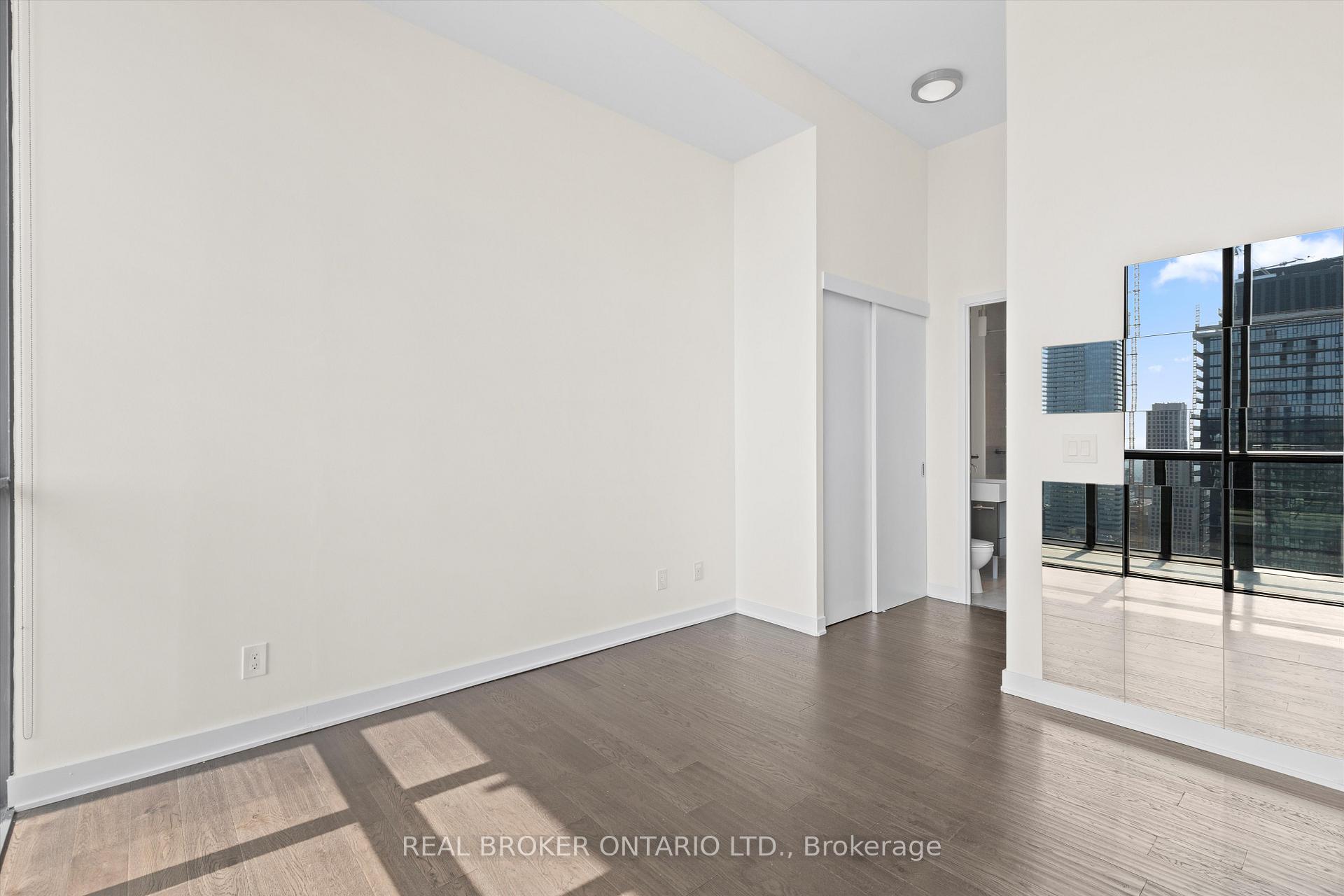 Photo 24 of Unit 4403, 110 Charles Street E, Toronto, Church-Yonge Corridor — HOMEH