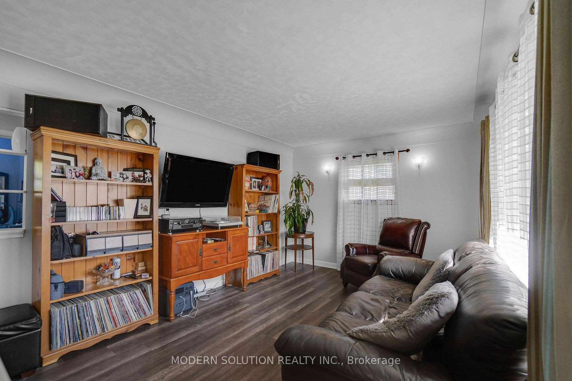 Photo 8 of 124 Northside Drive, Woolwich — HOMEH