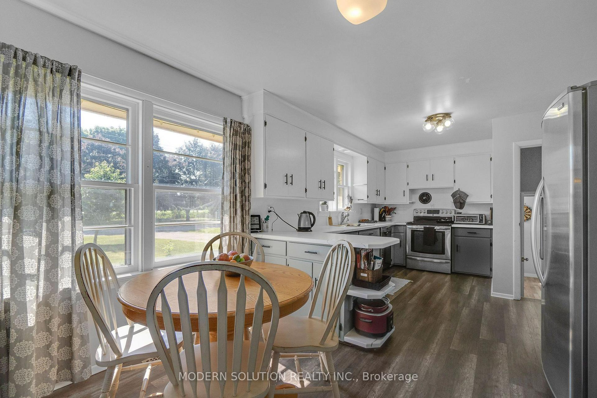Photo 10 of 124 Northside Drive, Woolwich — HOMEH