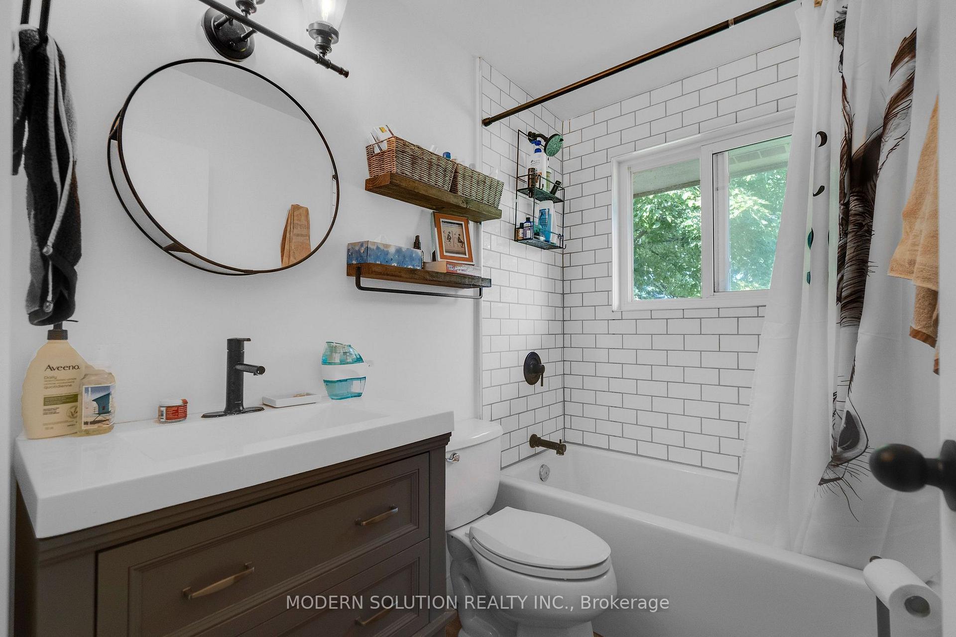 Photo 21 of 124 Northside Drive, Woolwich — HOMEH
