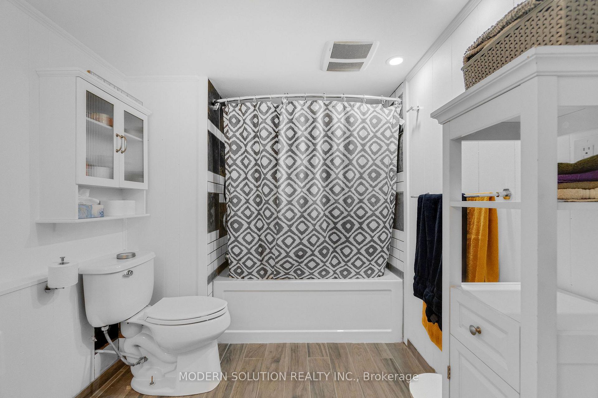Photo 34 of 124 Northside Drive, Woolwich — HOMEH