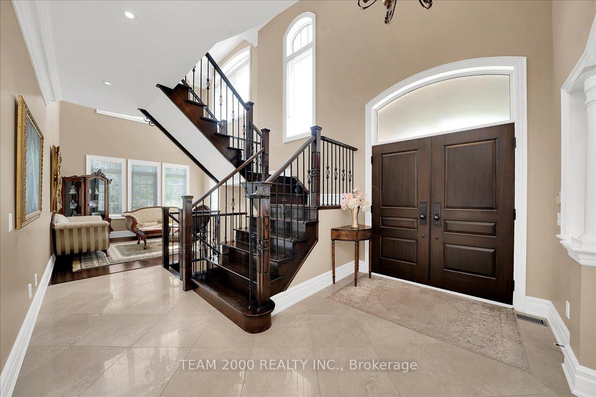 Photo 8 of 2 Monteverde Way, Vaughan, Vellore Village — HOMEH