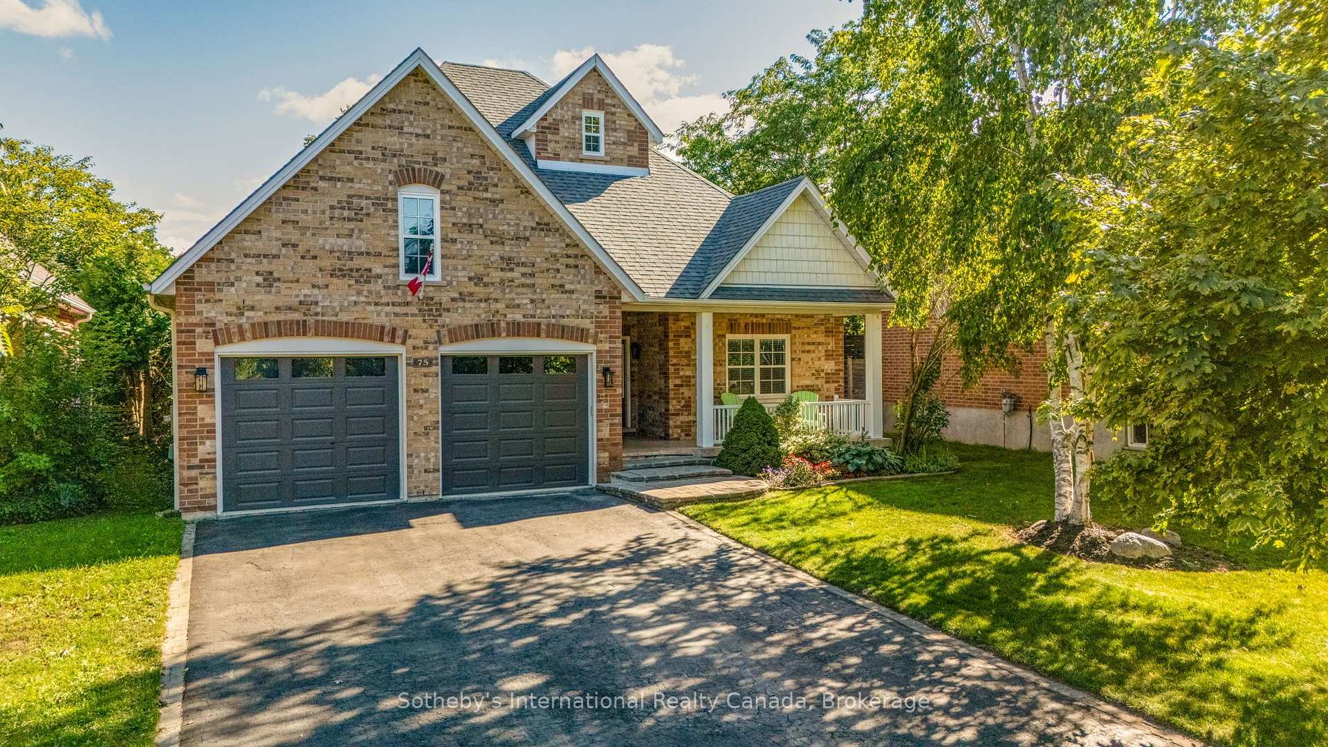 Photo 3 of 75 Edward Street E, Clearview, Creemore — HOMEH