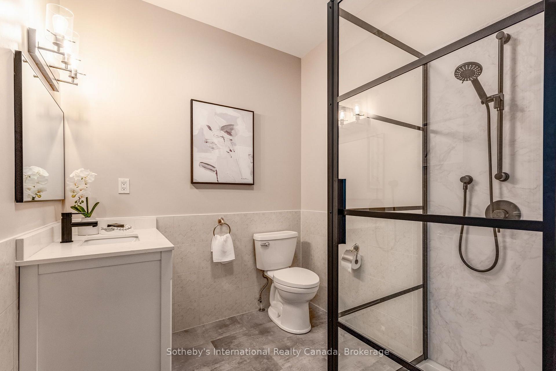 Photo 23 of 75 Edward Street E, Clearview, Creemore — HOMEH
