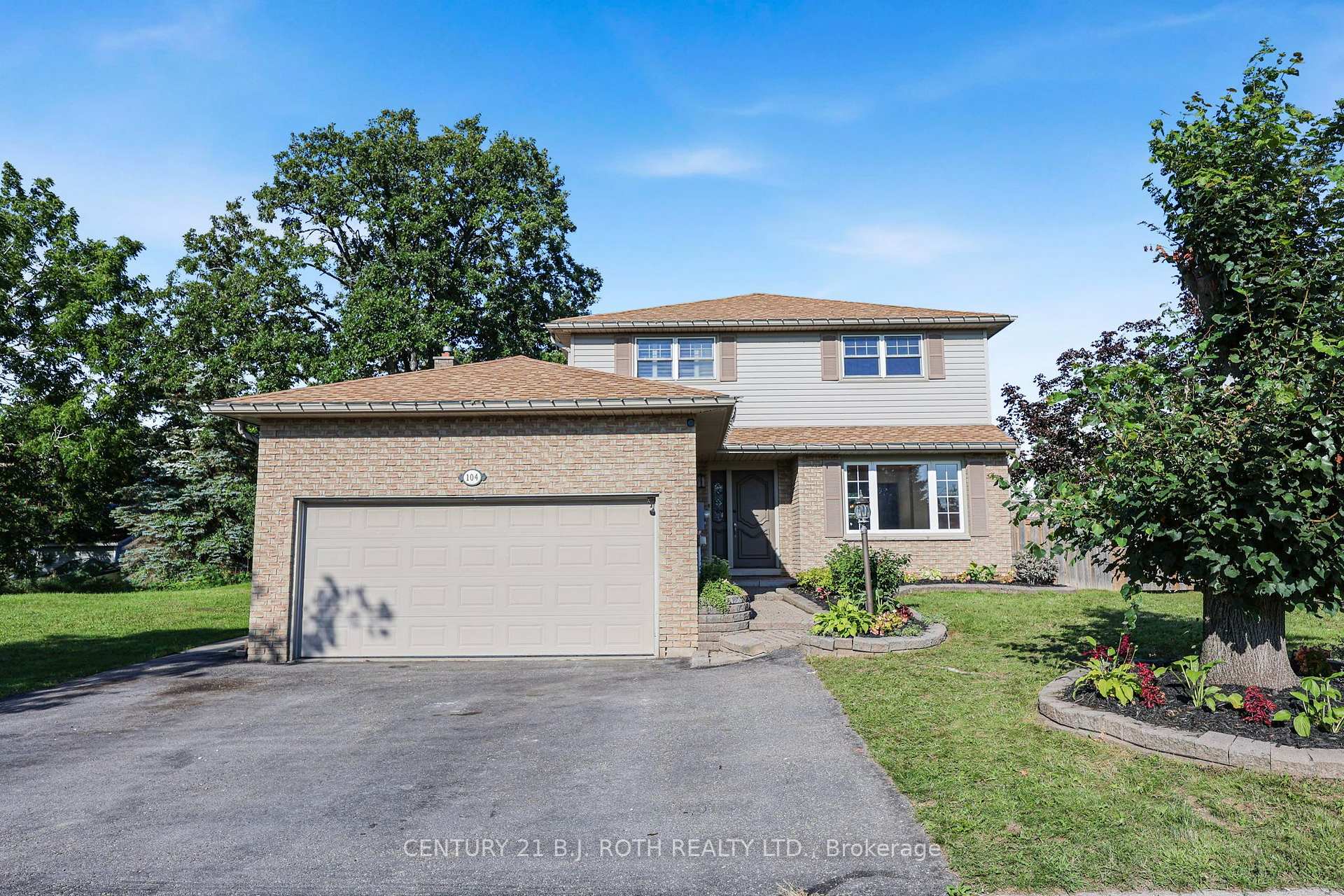 Photo 5 of 104 Woodside Drive, Orillia — HOMEH
