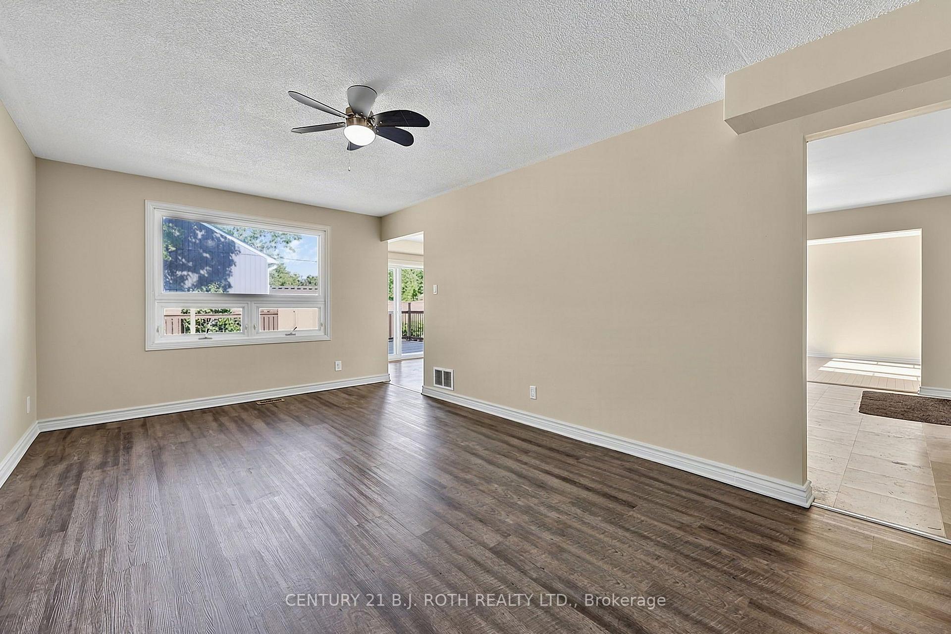 Photo 15 of 104 Woodside Drive, Orillia — HOMEH