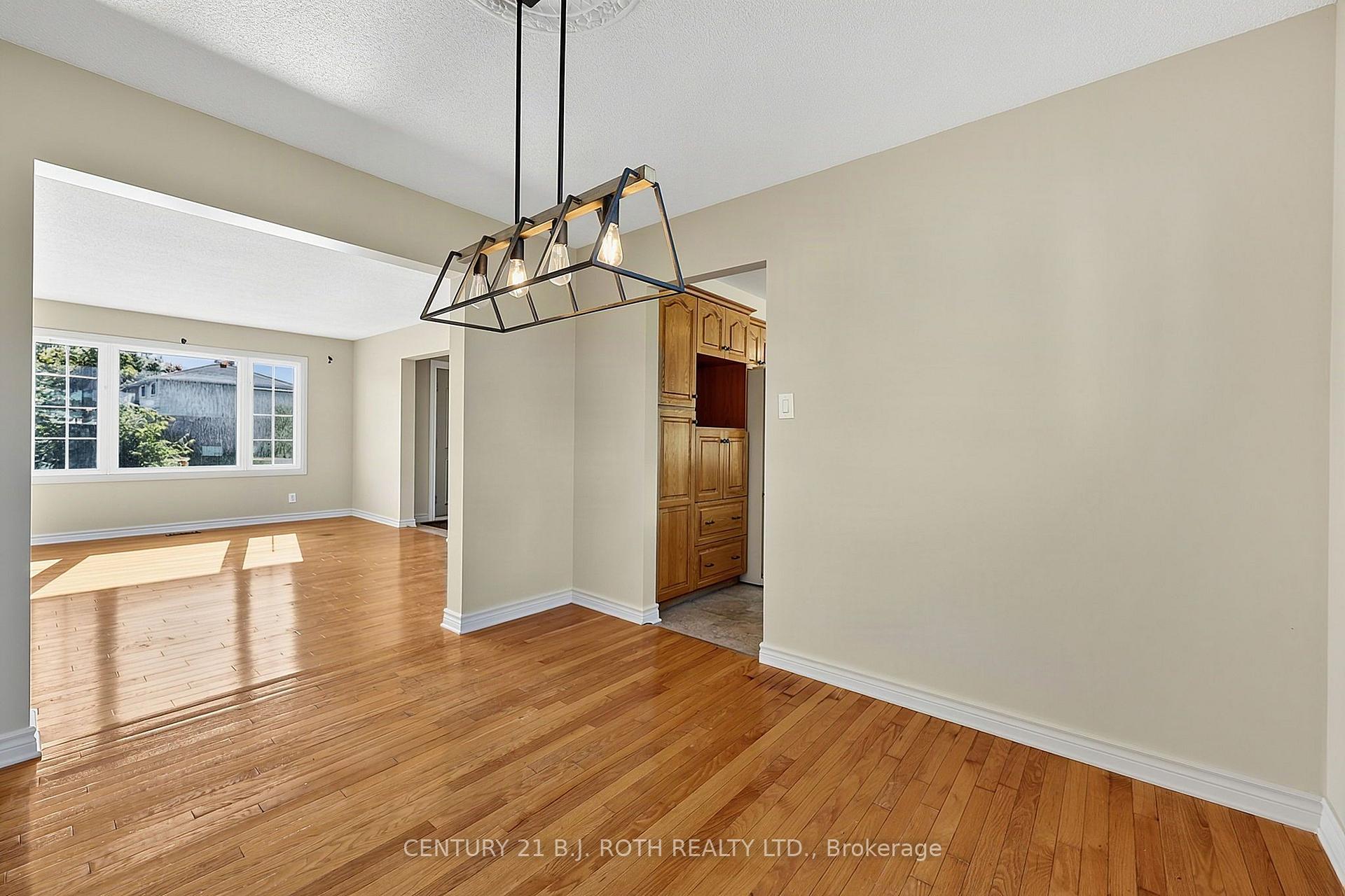 Photo 20 of 104 Woodside Drive, Orillia — HOMEH