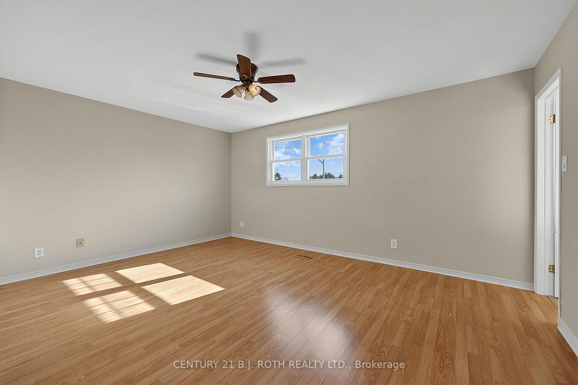 Photo 21 of 104 Woodside Drive, Orillia — HOMEH