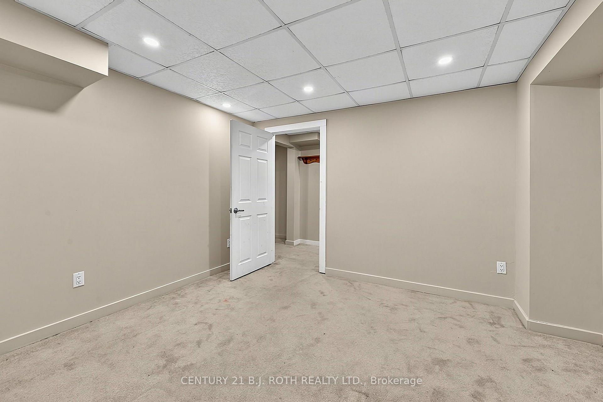 Photo 31 of 104 Woodside Drive, Orillia — HOMEH