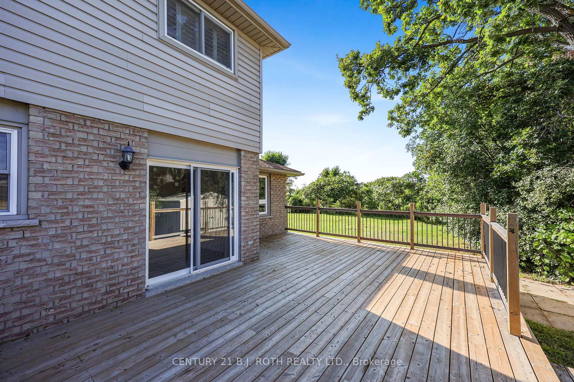 Photo 36 of 104 Woodside Drive, Orillia — HOMEH