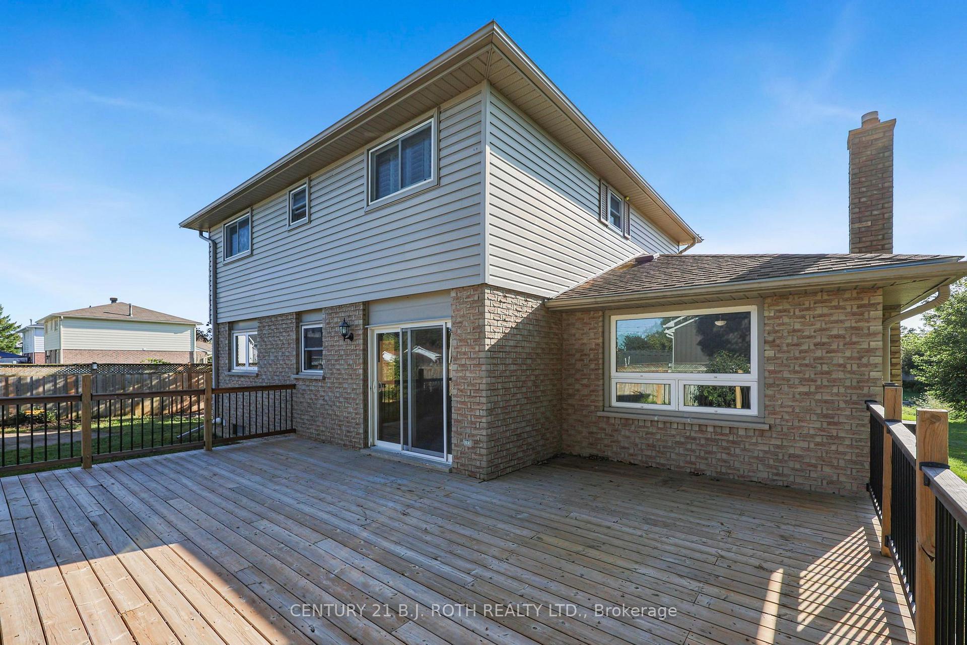 Photo 37 of 104 Woodside Drive, Orillia — HOMEH