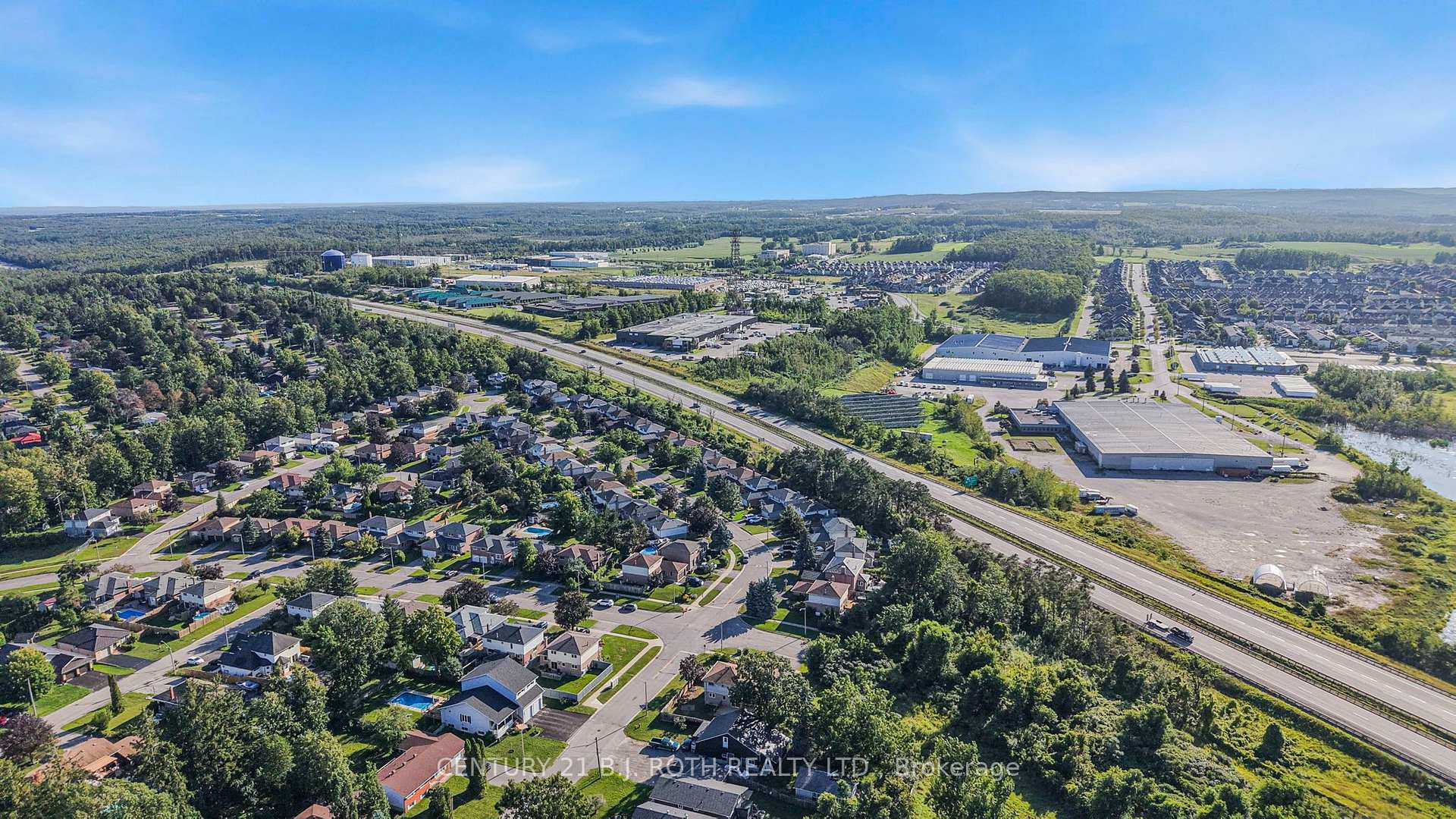 Photo 48 of 104 Woodside Drive, Orillia — HOMEH