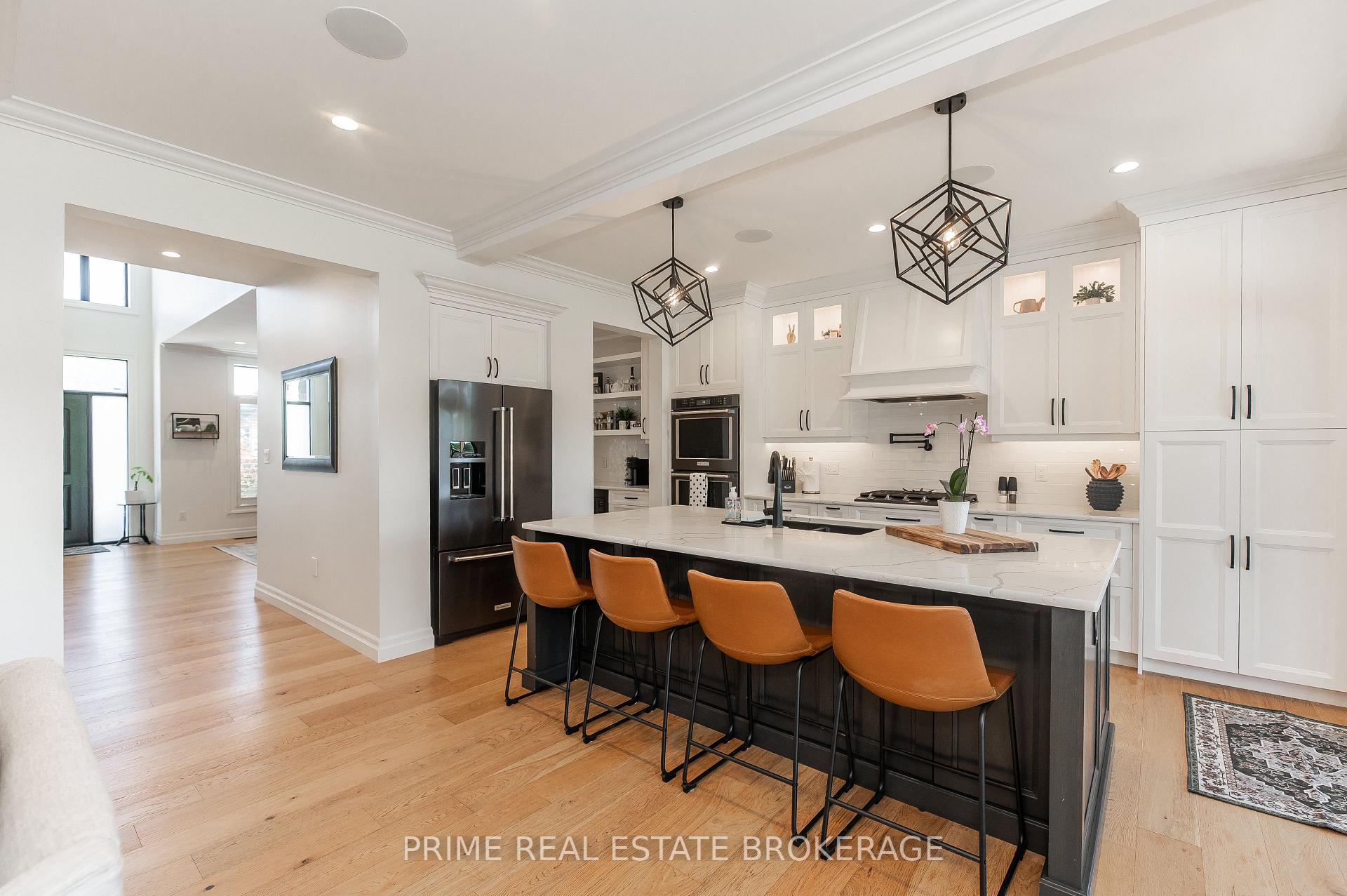 Photo 19 of 205 Martin Road, Middlesex Centre, Delaware Town — HOMEH