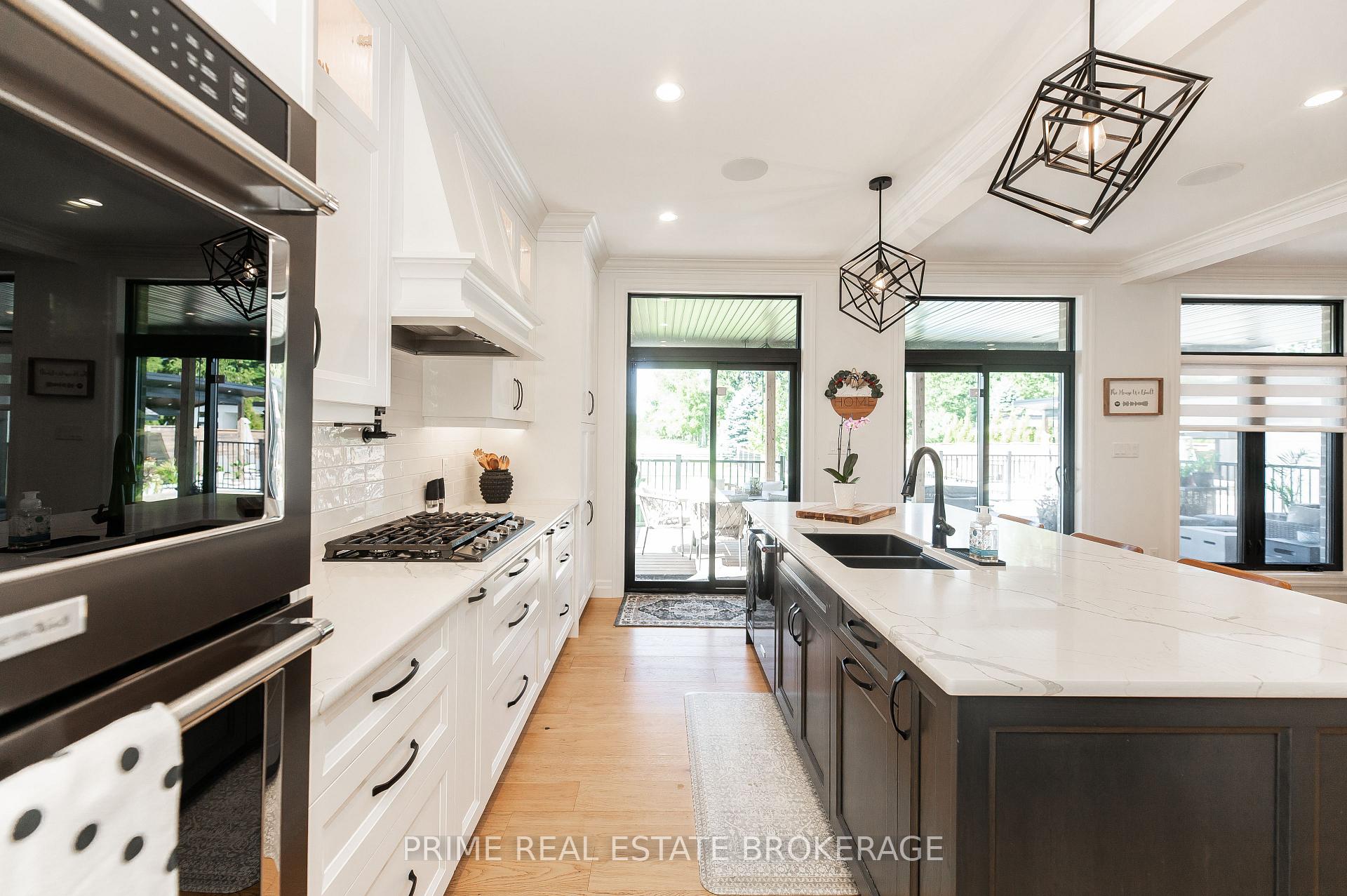 Photo 21 of 205 Martin Road, Middlesex Centre, Delaware Town — HOMEH