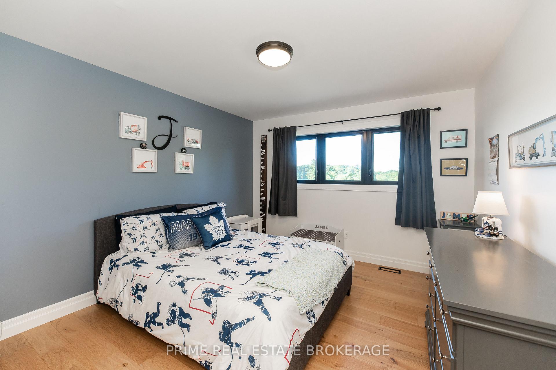 Photo 34 of 205 Martin Road, Middlesex Centre, Delaware Town — HOMEH