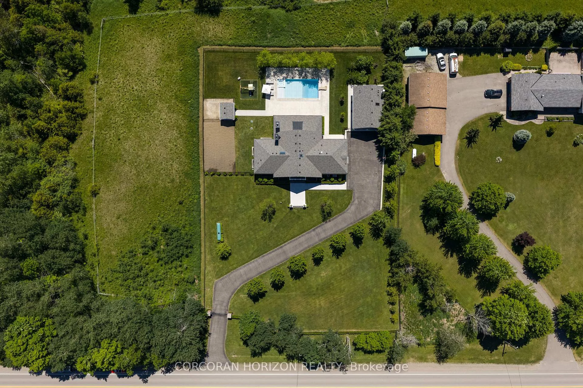 Photo 50 of 9275 Wellington Rd 50, Erin, Rural Erin — HOMEH