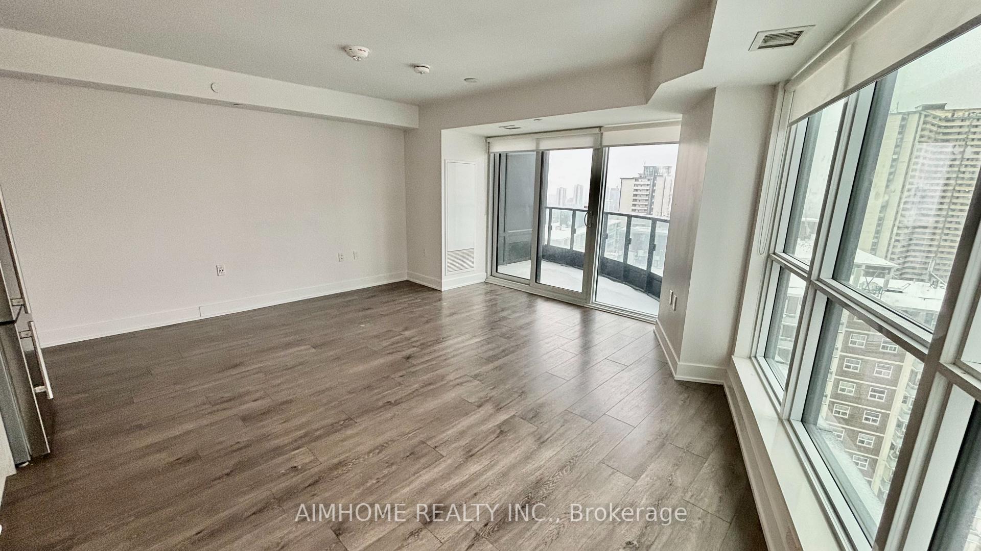 Photo 5 of Unit 1722, 585 Bloor Street E, Toronto, North St. James Town — HOMEH