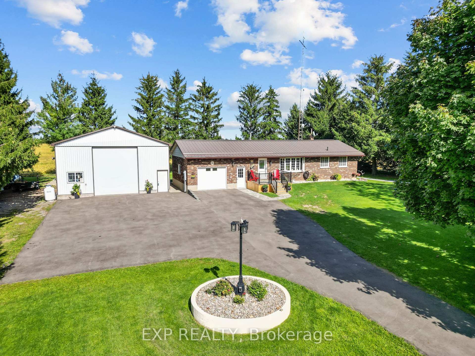 Photo 1 of 25574 Nairn Road, Middlesex Centre, Rural Middlesex Centre — HOMEH