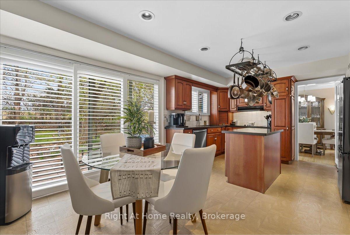 Photo 21 of 1252 Britannia Road, Burlington, Rural Burlington — HOMEH