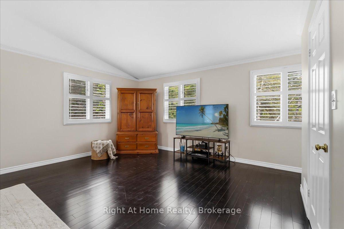 Photo 24 of 1252 Britannia Road, Burlington, Rural Burlington — HOMEH