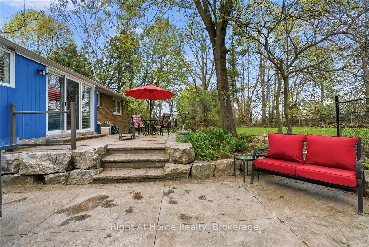 Photo 40 of 1252 Britannia Road, Burlington, Rural Burlington — HOMEH