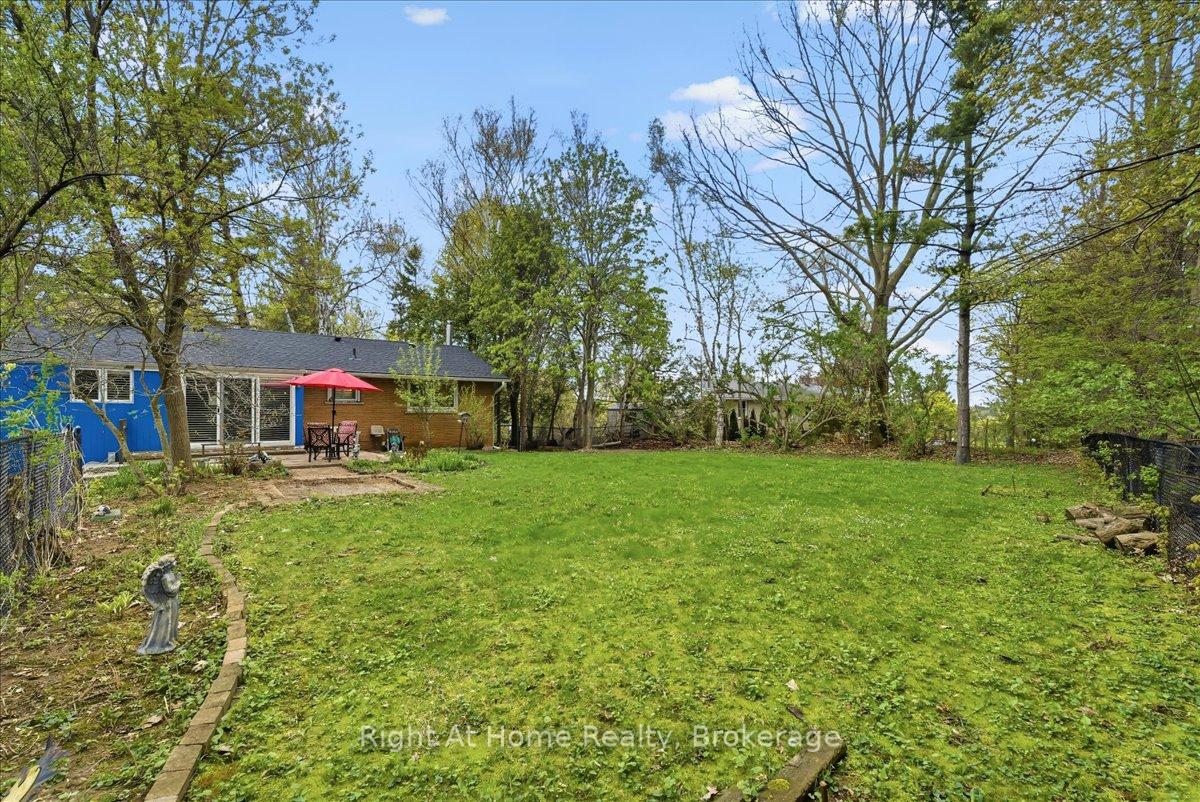Photo 45 of 1252 Britannia Road, Burlington, Rural Burlington — HOMEH