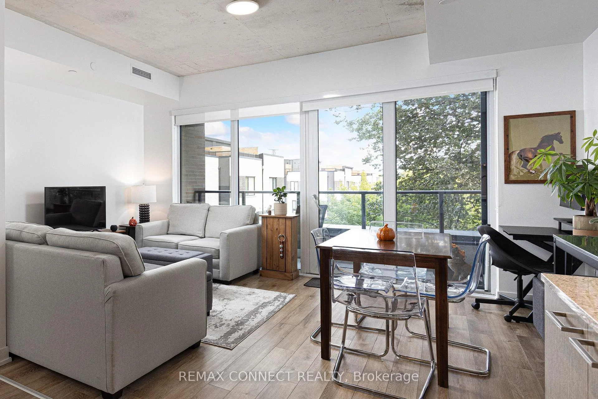 Photo 11 of Unit 304, 1808 St. Clair Avenue W, Toronto, Junction Area — HOMEH