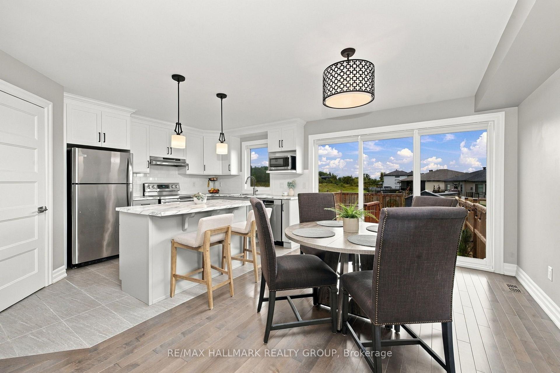 Photo 9 of 152 Argile Street, Casselman, Casselman — HOMEH