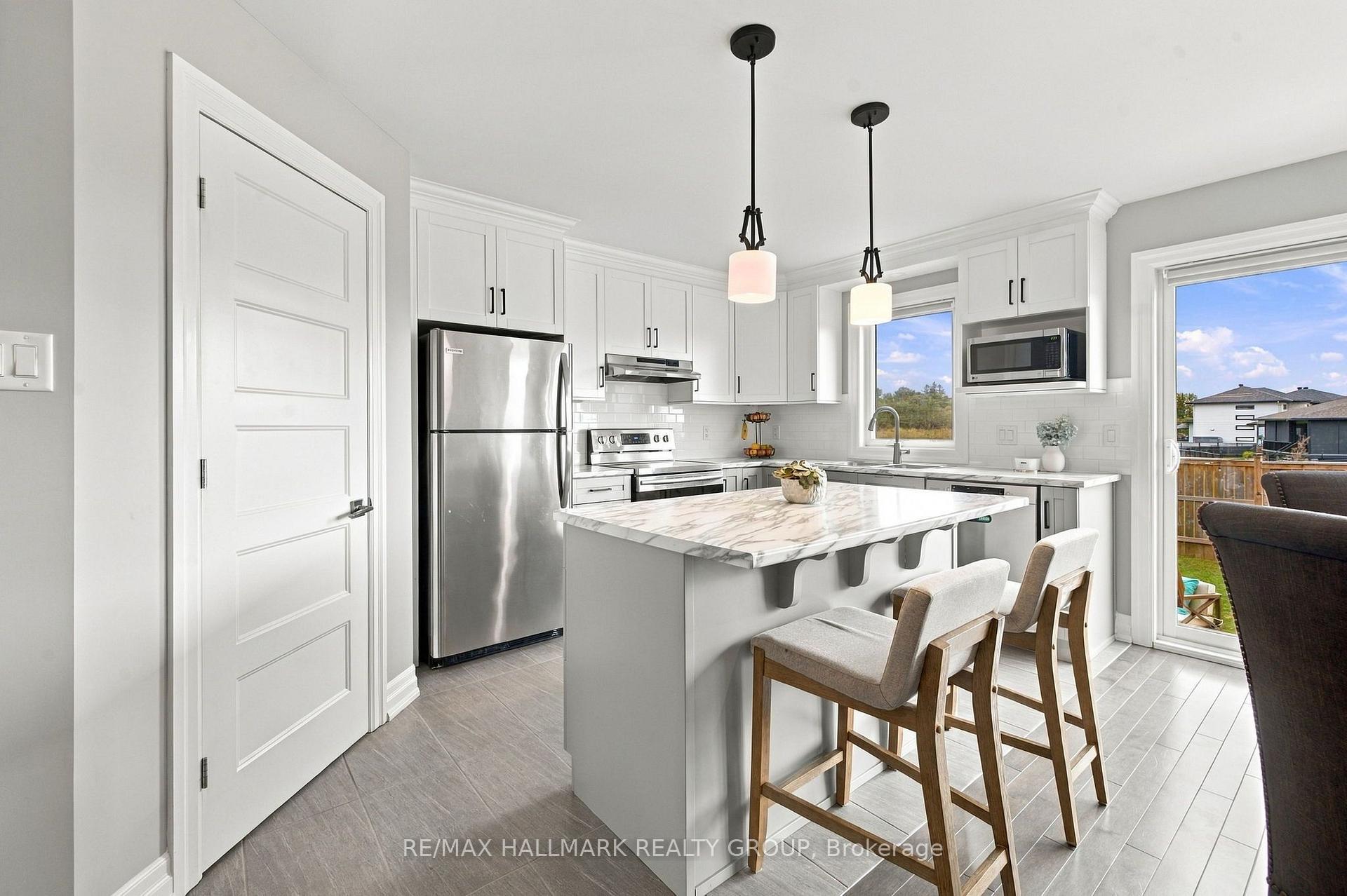 Photo 10 of 152 Argile Street, Casselman, Casselman — HOMEH