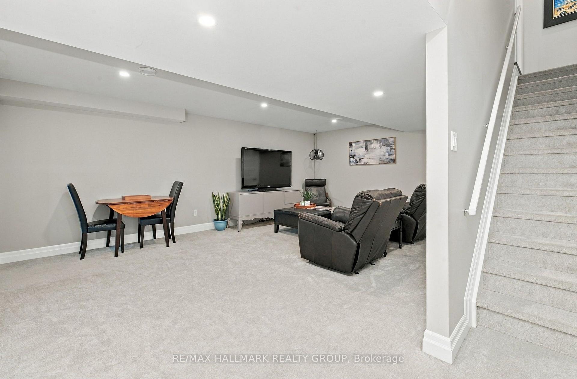 Photo 36 of 152 Argile Street, Casselman, Casselman — HOMEH