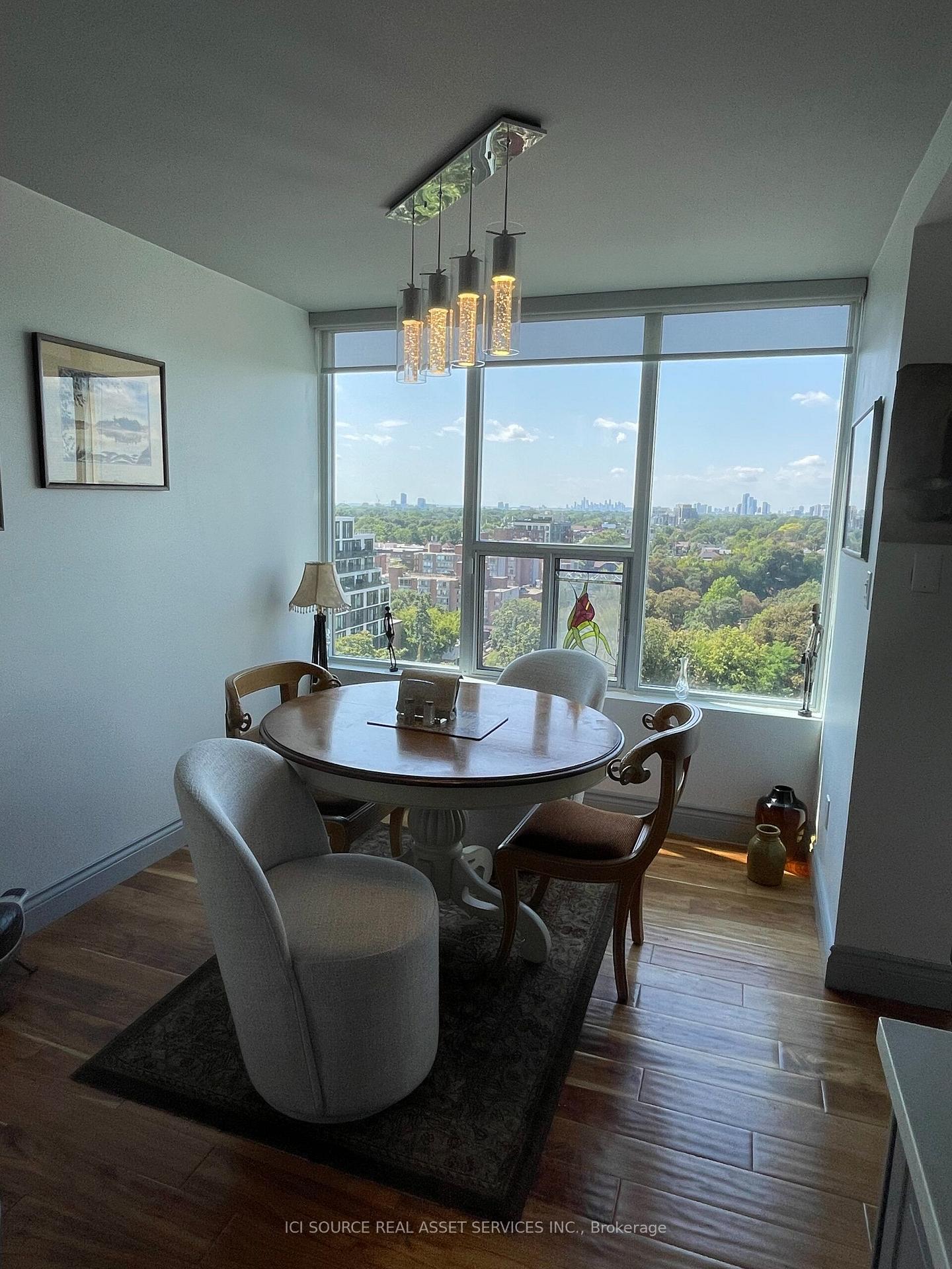 Photo 14 of Unit 1102, 50 Quebec Avenue, Toronto, High Park North — HOMEH