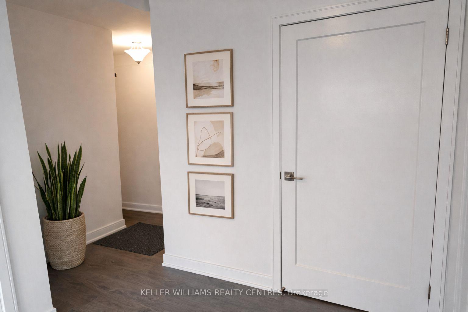 Photo 5 of Unit 1108, 705 Davis Drive, Newmarket, Huron Heights-Leslie Valley — HOMEH
