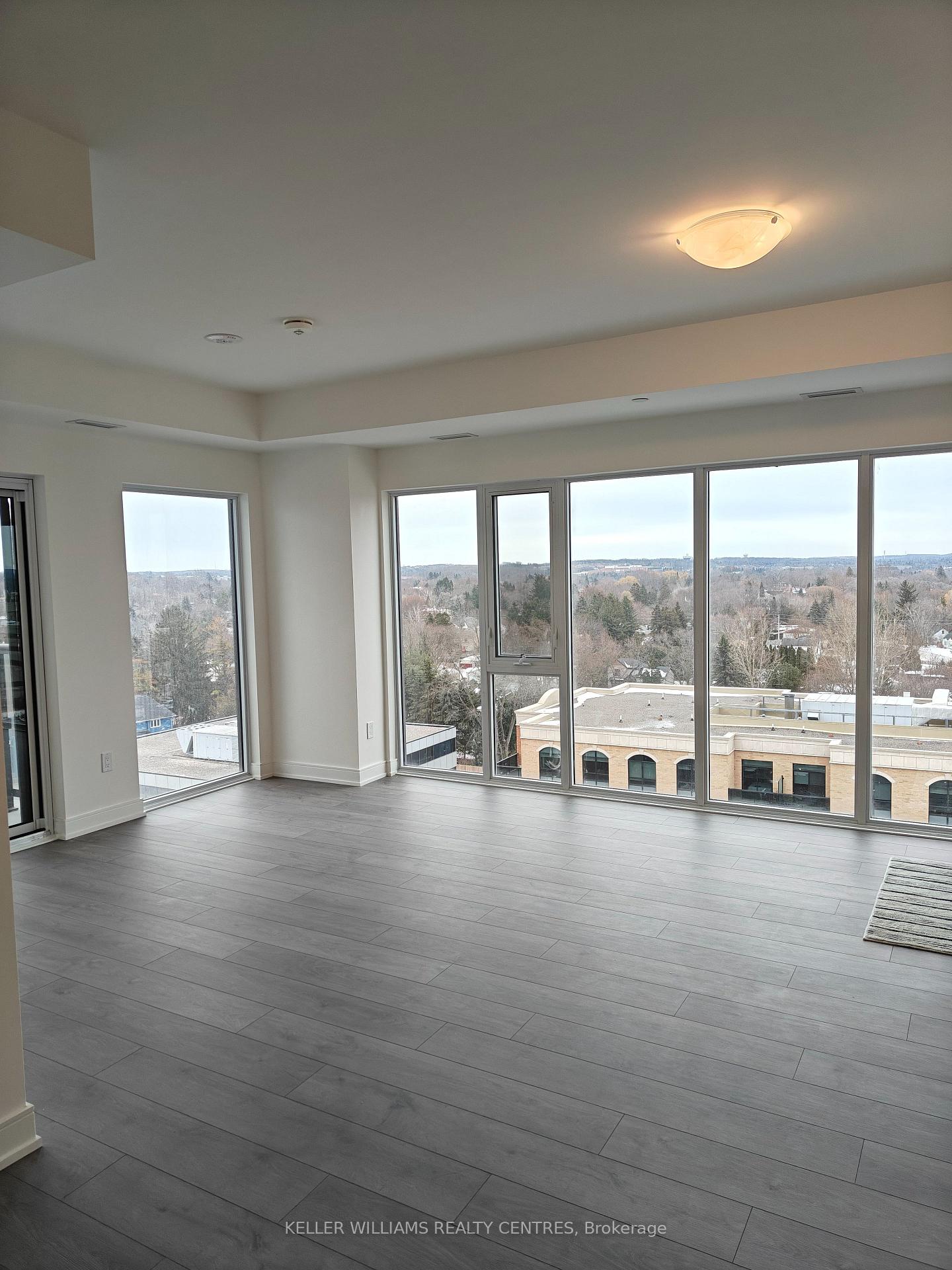 Photo 8 of Unit 1108, 705 Davis Drive, Newmarket, Huron Heights-Leslie Valley — HOMEH