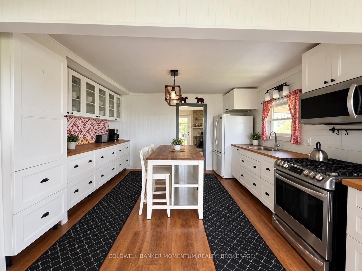 Photo 7 of 935 Twenty Road, Pelham, North Pelham — HOMEH