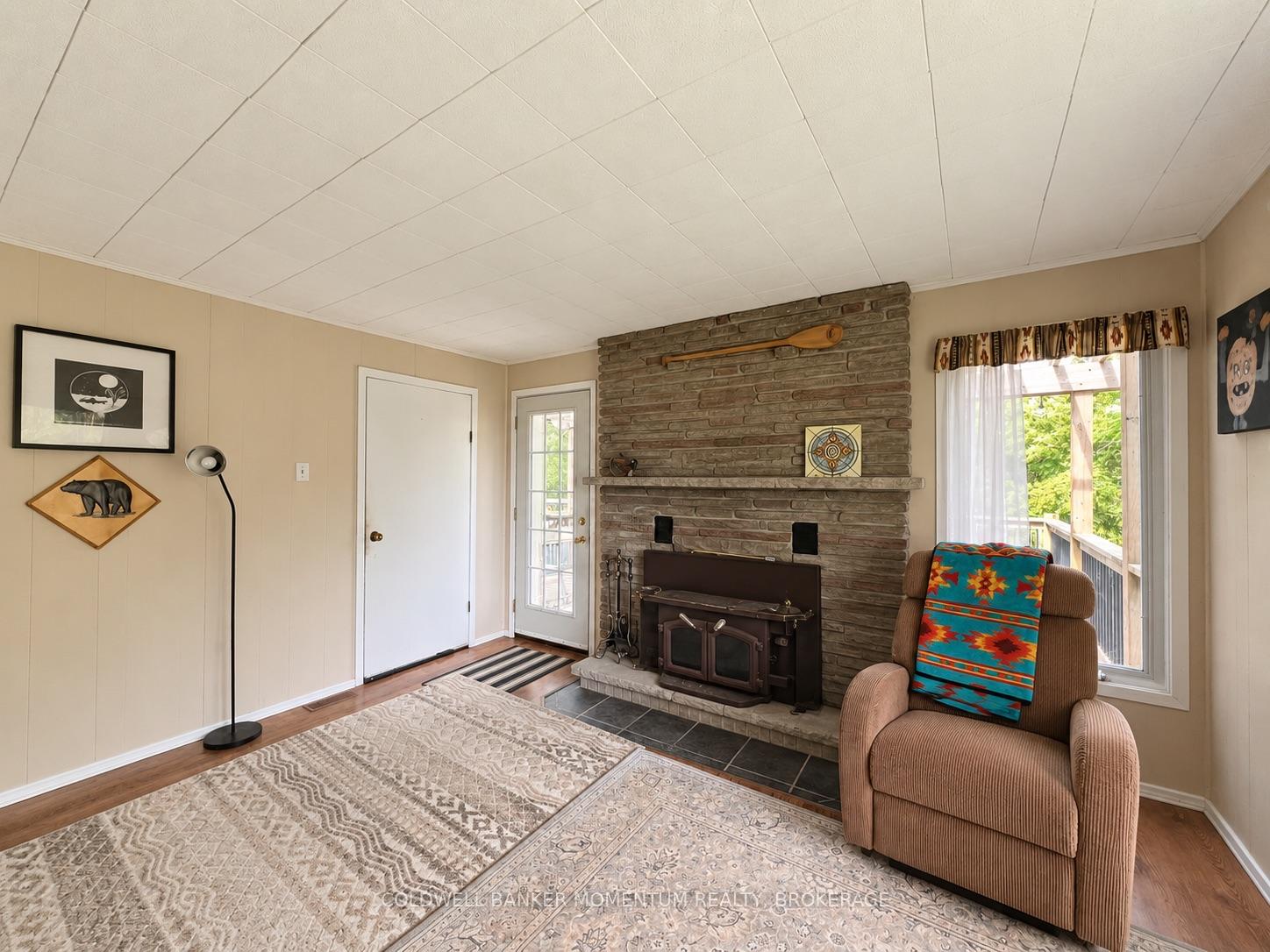 Photo 14 of 935 Twenty Road, Pelham, North Pelham — HOMEH