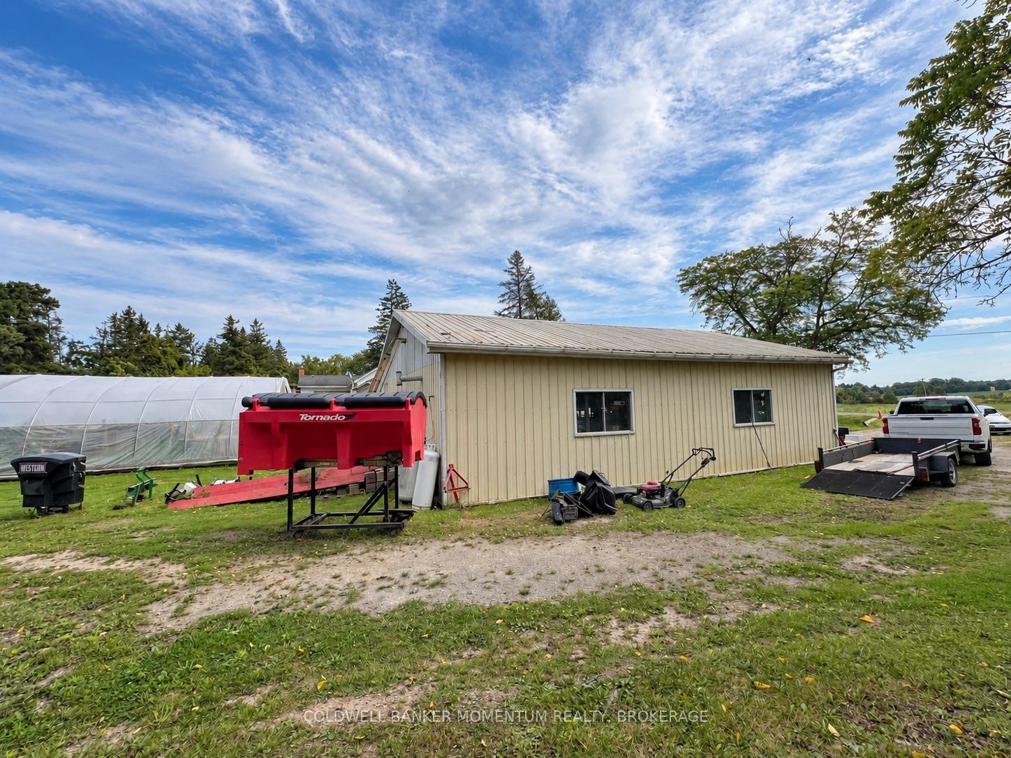 Photo 41 of 935 Twenty Road, Pelham, North Pelham — HOMEH