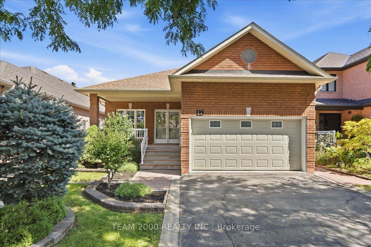 Photo 8 of 17 Brasswinds Court, Vaughan, West Woodbridge — HOMEH