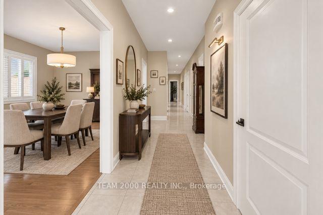 Photo 9 of 17 Brasswinds Court, Vaughan, West Woodbridge — HOMEH